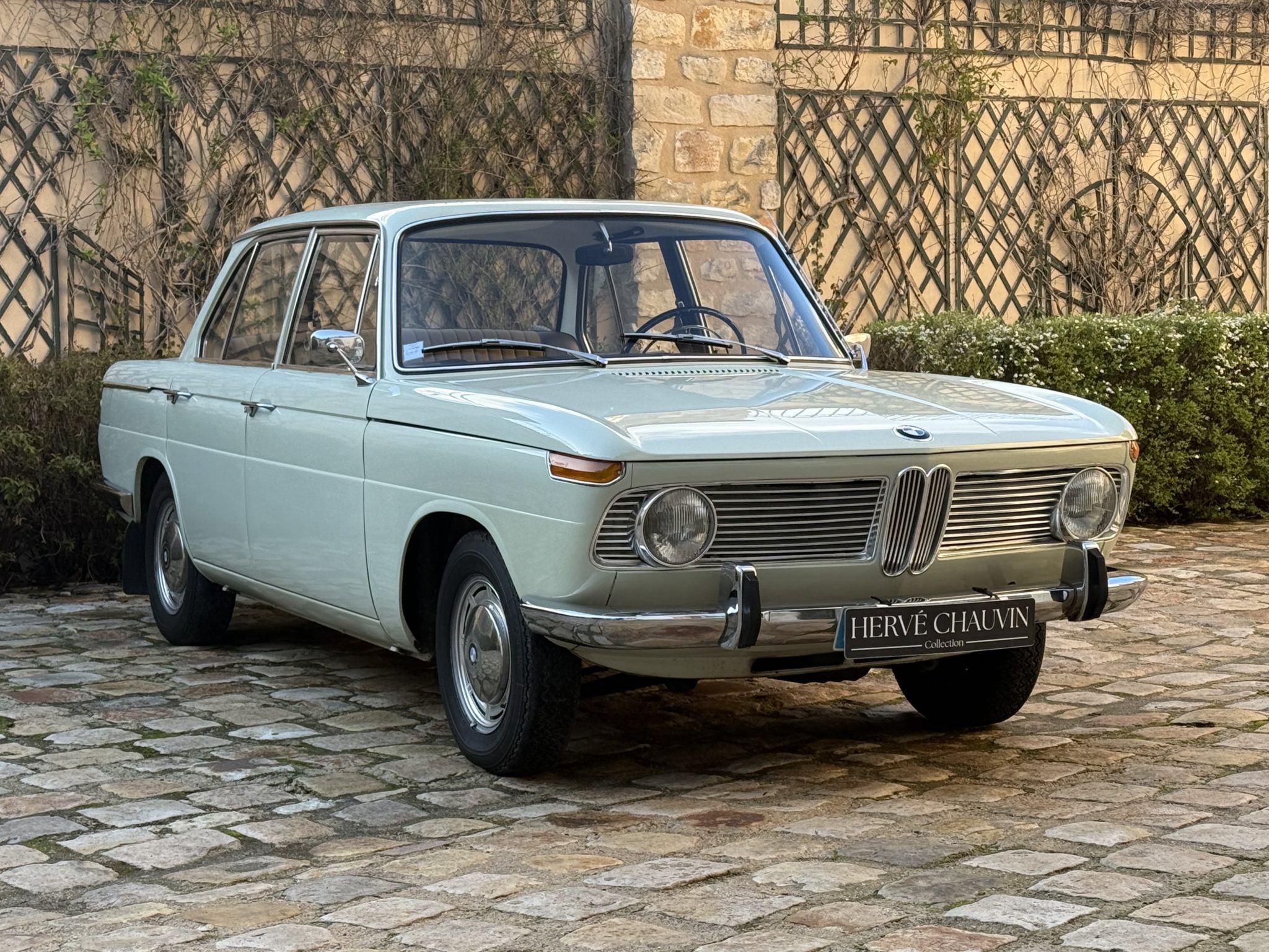 BMW 1600 8