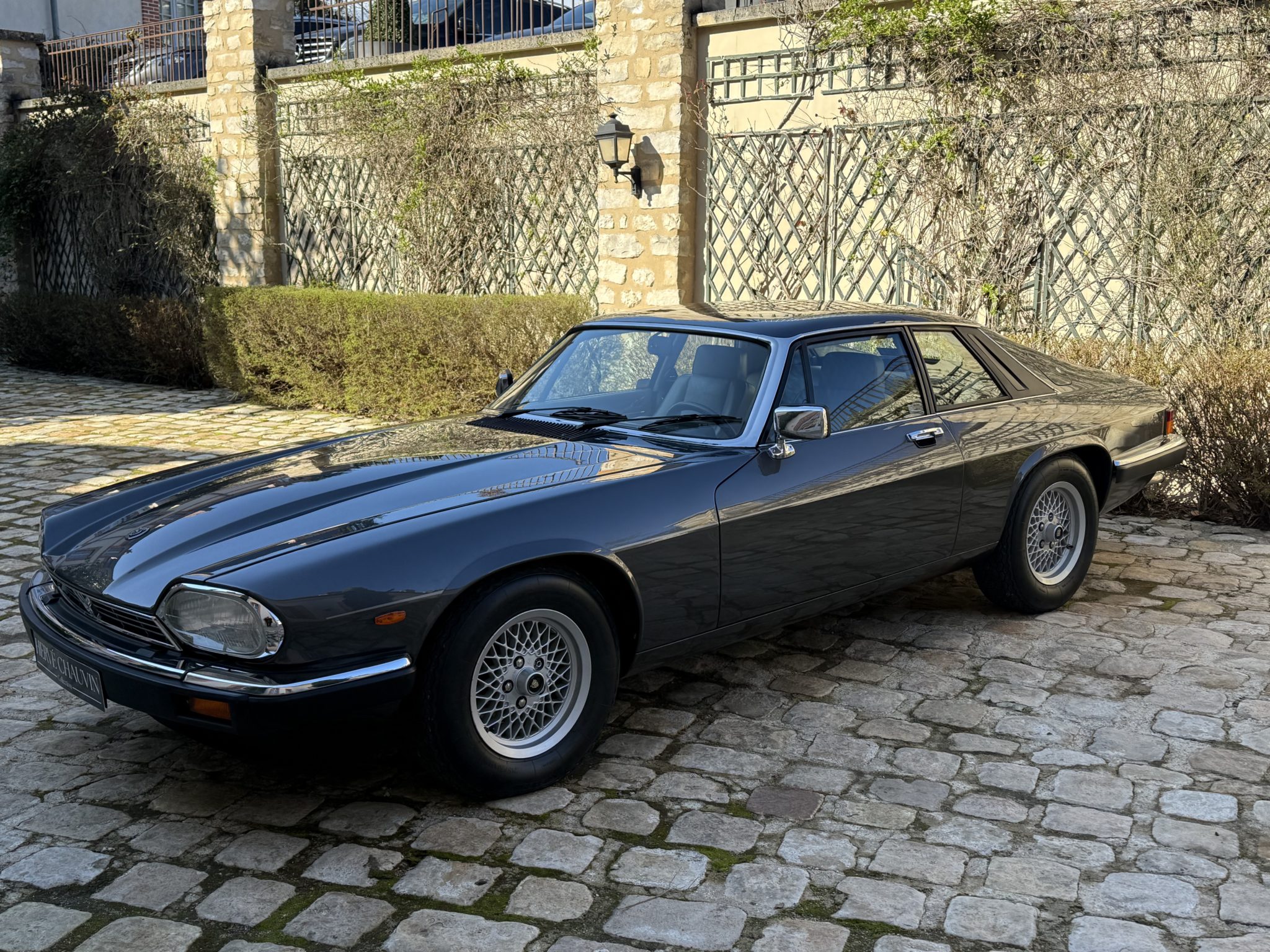 XJS 3