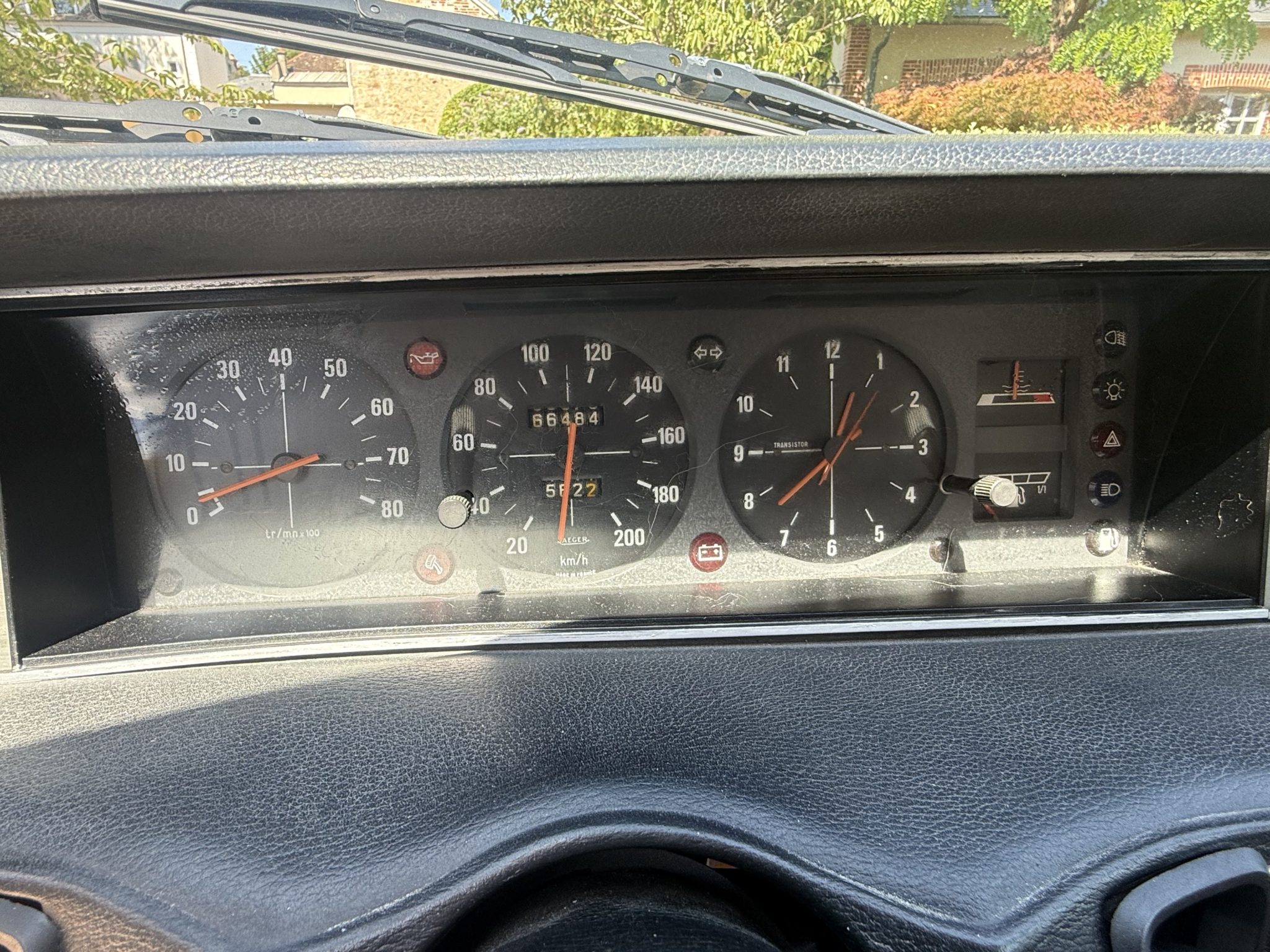 604 33